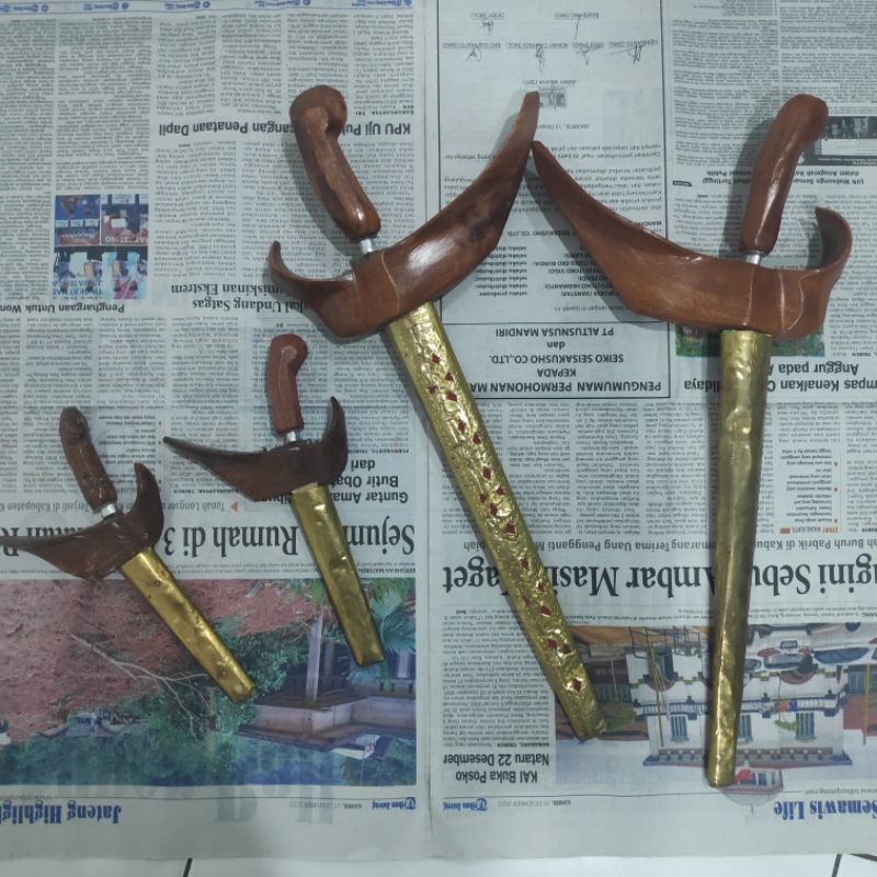 keris anak mini unyil dewasa kecil adat tradisional kartini pahlawan agustusan