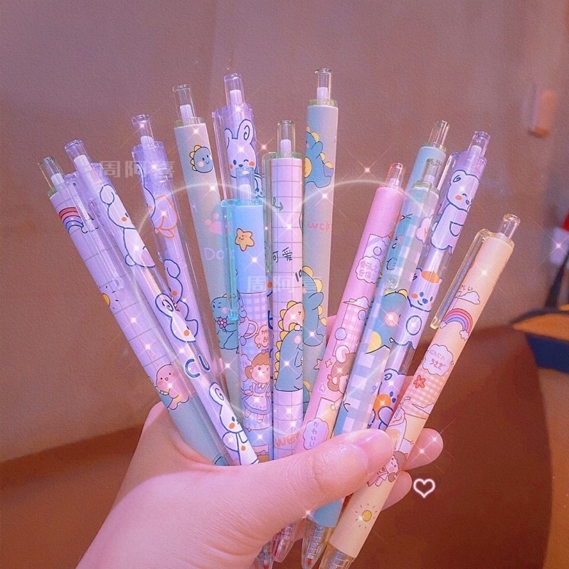 [READY STOCK BISA COD] CUTE PEN GEL RETRACTABLE PULPEN MEKANIK TINTA HITAM LUCU KARAKTER KARTUN HEWAN FANCY ANAK PEREMPUAN KAWAII DEKORASI AESTHETIC GAYA REMAJA SEKOLAH KOREA MURAH VIRAL UNIK IMUT IMPOR BERKUALITAS ELEGAN SIMPLE ANIME CETEK WARNA PINK SET