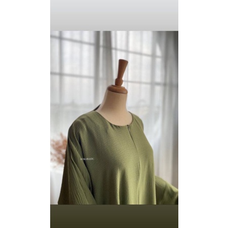 Abaya Very Basic Green Sage by Aura