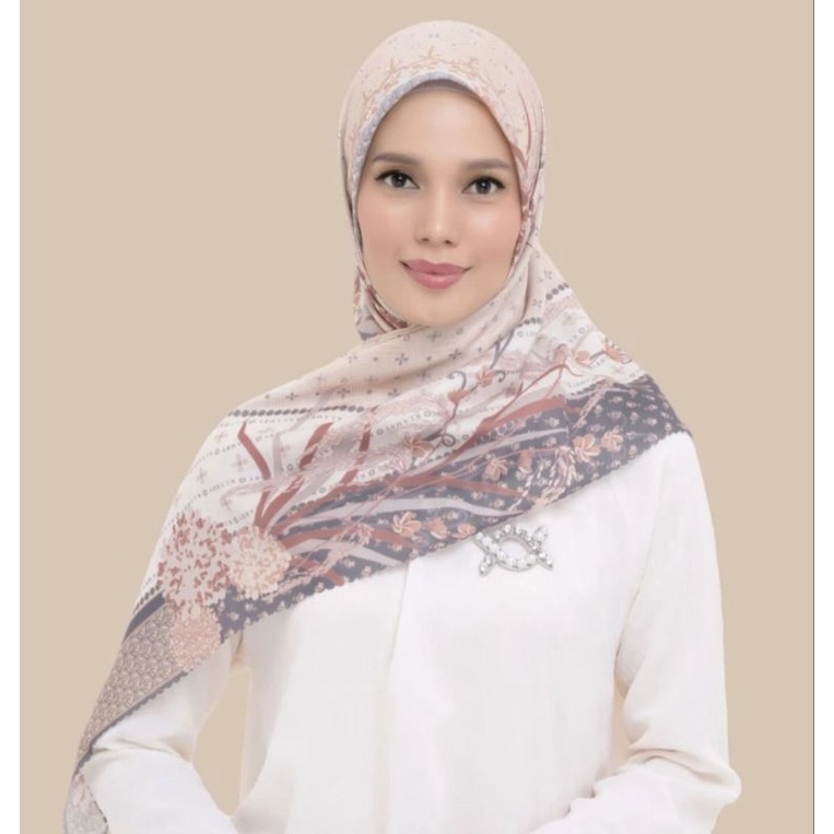 Dayu scarf by wearing klamby