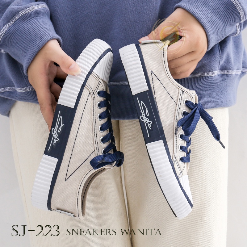 JWALK - Sepatu Sneakers Wanita Casual Wear ala Korea Import Kualitas Super Premium - 223