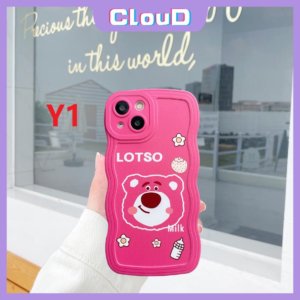 IPHONE Casing Ponsel Manyo Beruang Strawberry Lucu Kompatibel Untuk Iphone11 12 13 14 Pro Max 7Plus 6Plus XR X XS Max 6s 6 8 7 14 Plus SE 2020kartun Lovely StellaLou Wavy Edge Soft Tpu Cover