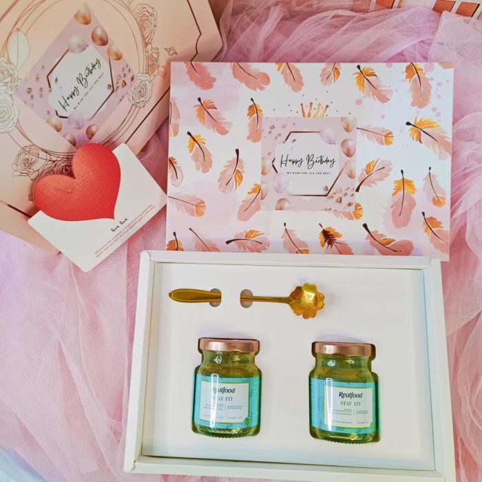 

Hampers Realfood Edisi Birthday - Bingkisan Kado Ultah Walet GB029
