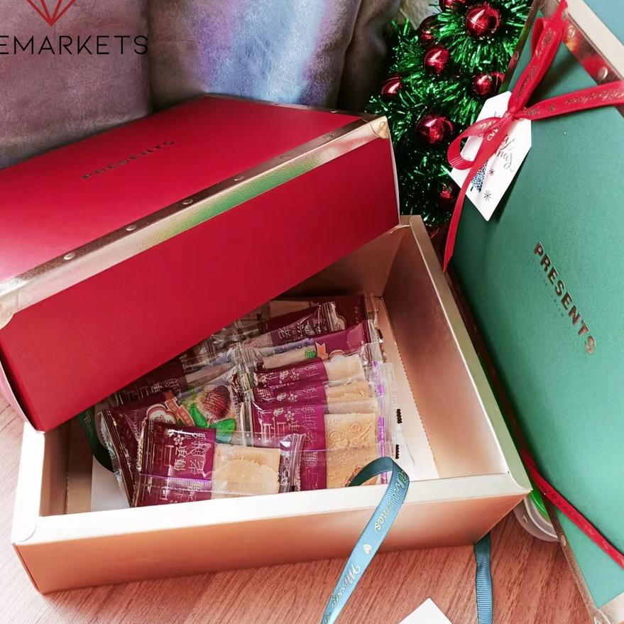 

Lagi Trend Giftbox Natal Present Box - Kotak Kado Hampers - Kotak Souvenir GB022 GGD'