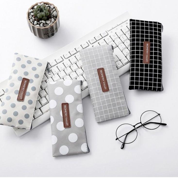 

<J-46❤> Tempat Pensil Geometry Valley Pencil Case Murah / Tempat Kosmetik Murah langsung kirim