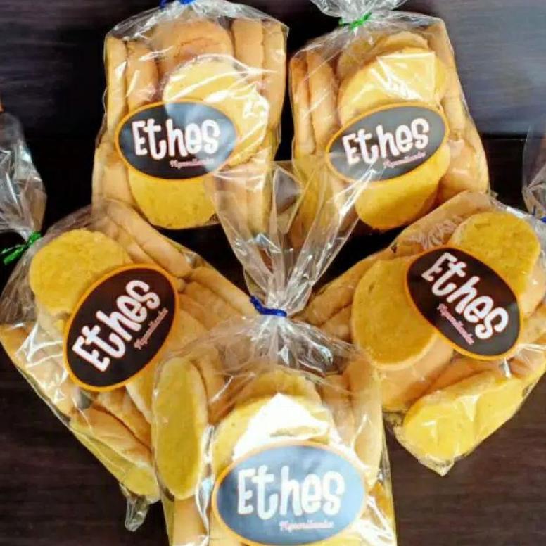 

☢ CEMILAN ROTI KERING BAGELAN (isi 16pc) ⇾
