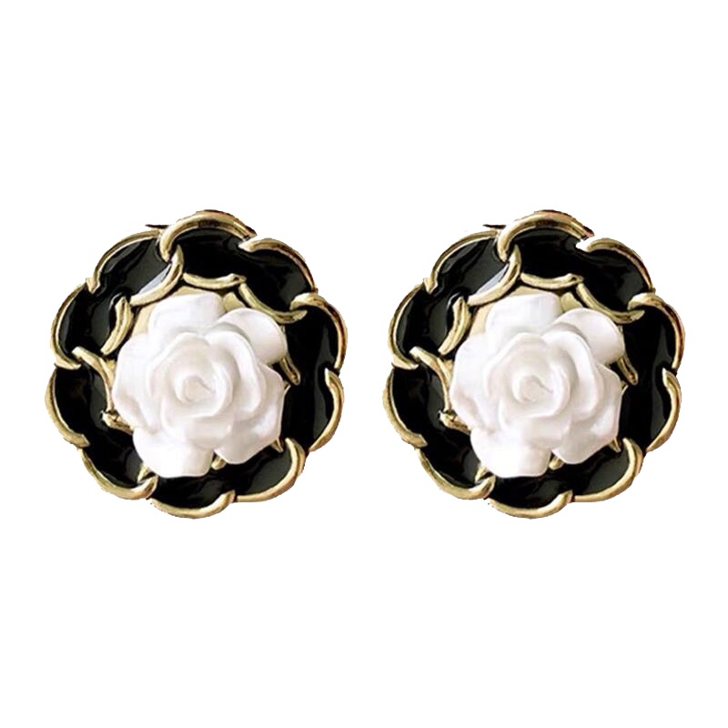 Anting Hitam Ladies Vintage Ao Dai Stud Earrings Musim Gugur Musim Dingin Anting Hijab