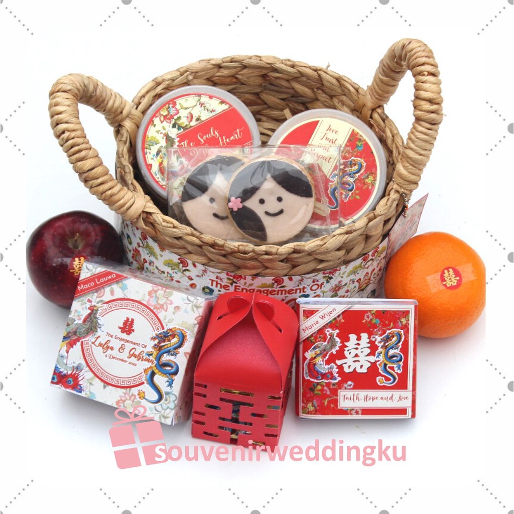 

HAMPERS LAMARAN TRAY SN | SOUVENIRWEDDINGKU