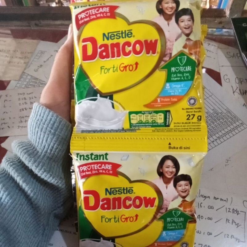 

Dancow Susu Bubuk instan
