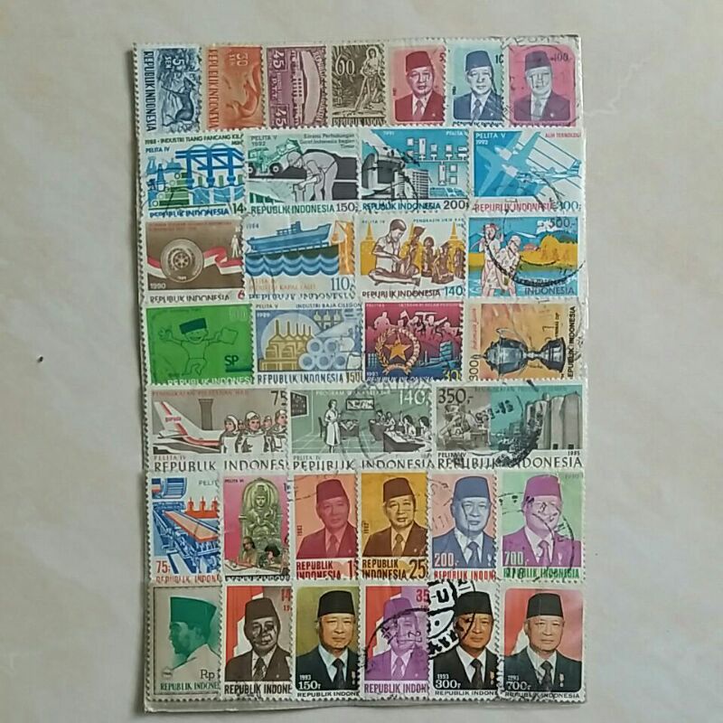 

Perangko Indonesia Tahun & Seri Mix Set 34pcs Used (A1)