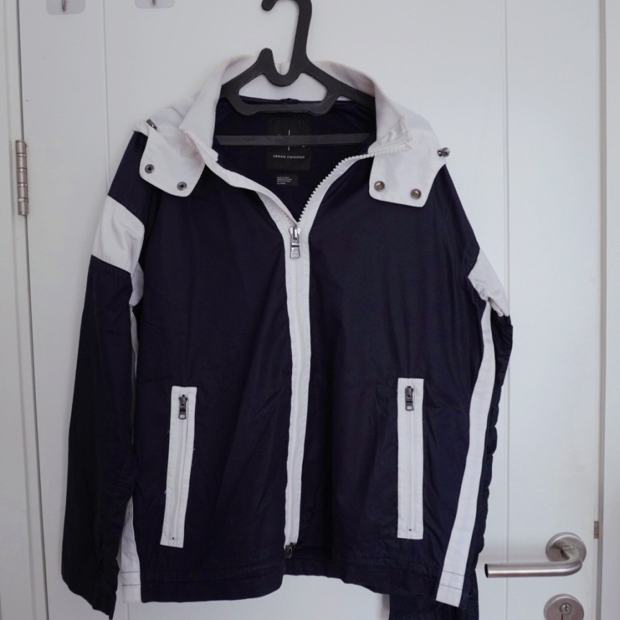 Jaket Armani Exchange