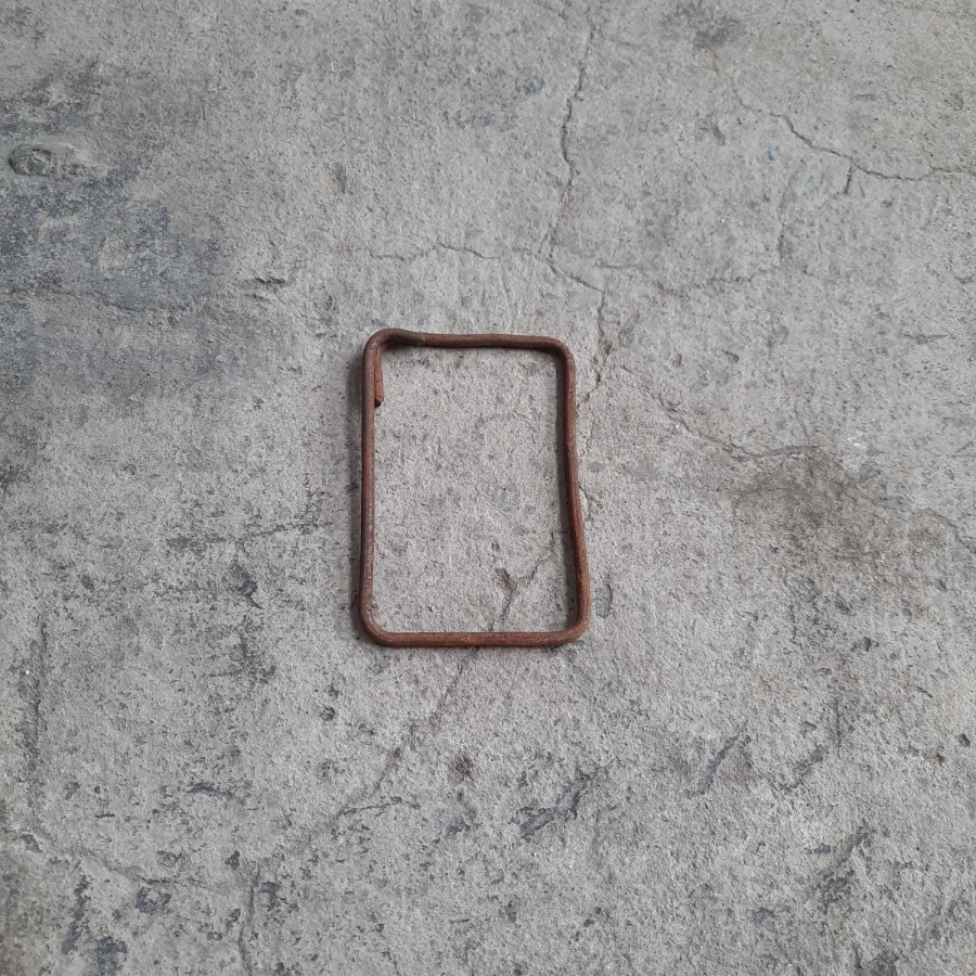 Ring Cincin Begel 7 x 10 cm besi 6