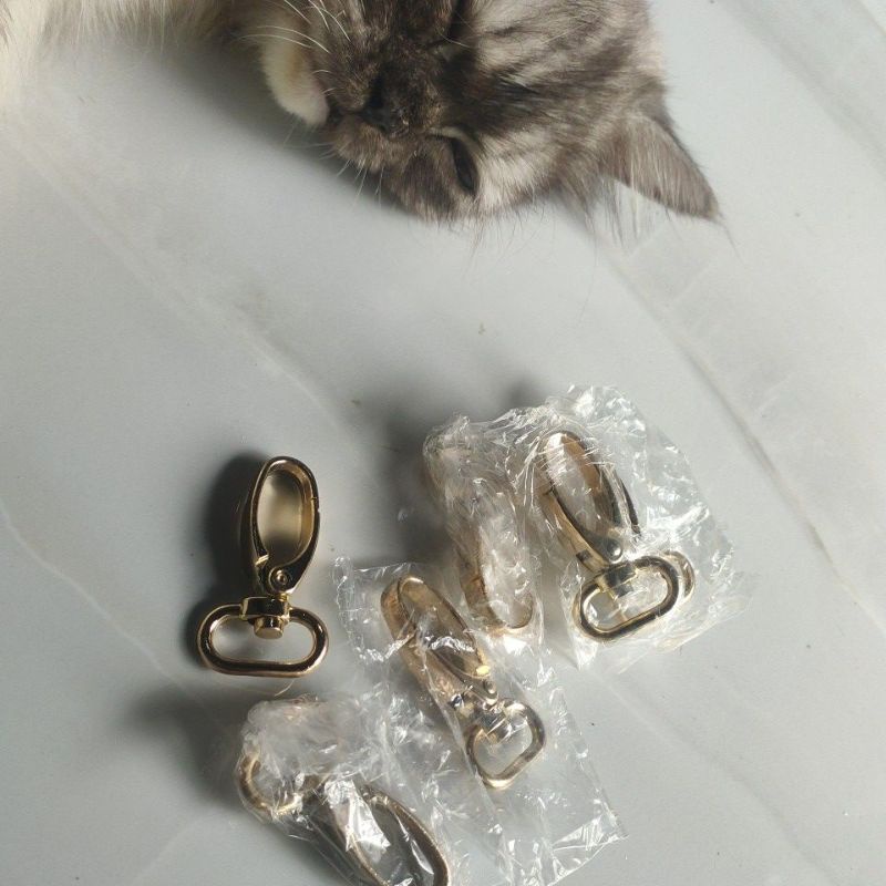 Kait 2cm tebal rosegold dan agp
