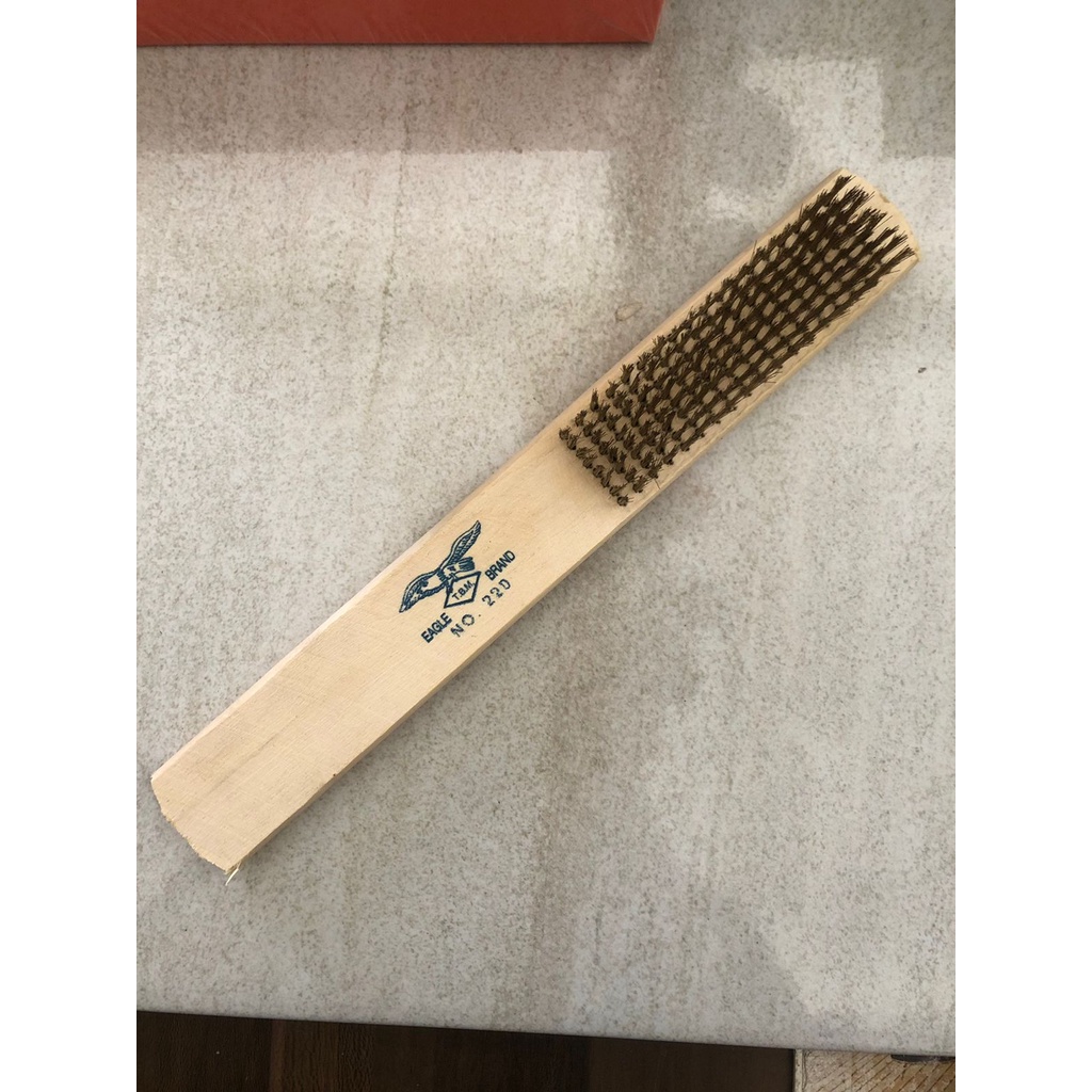 Sikat Kawat Kuningan eagle 8 baris