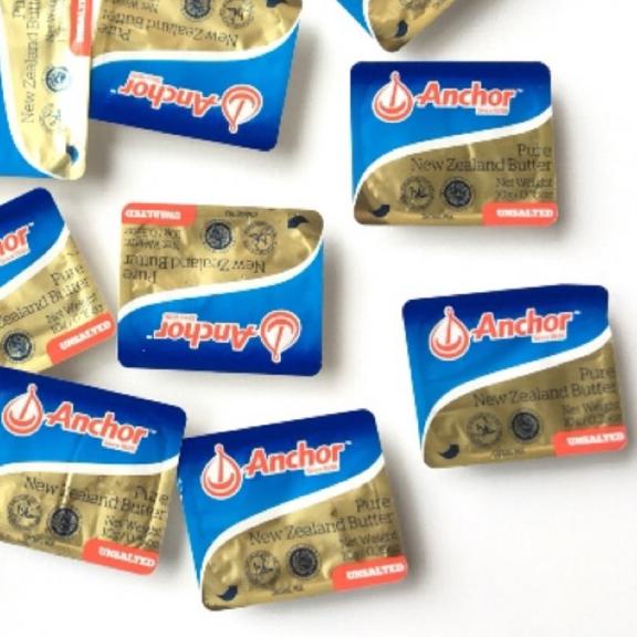 

RTG-74 Unsalted Butter Anchor isi 10 pcs halal MUI <1>D