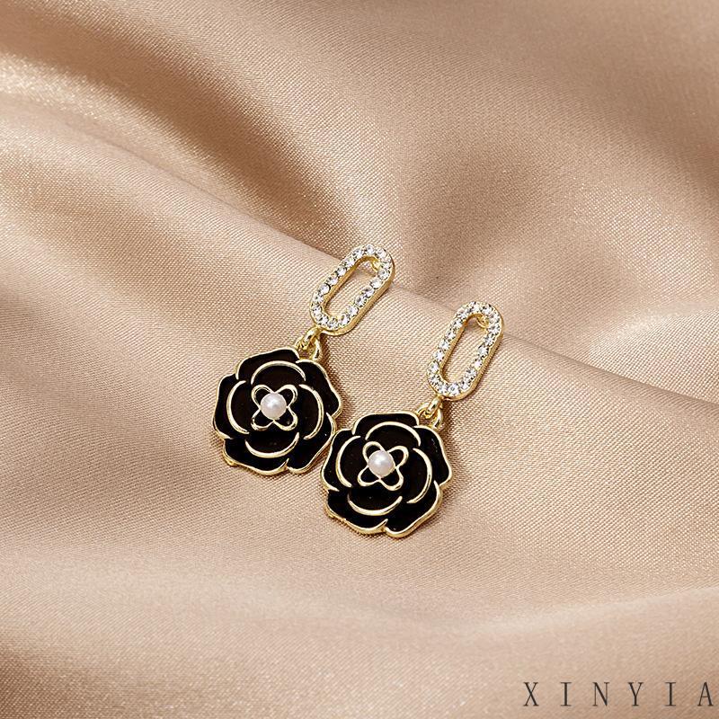 【Bayar di tempat】925 Perak Vintage Mutiara Anting Tusuk Gantung Wanita Desain Bunga Kamelia Hitam Putih Hias Berlian Imitasi Gaya Klasikelegan Untuk Pesta