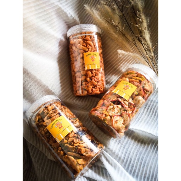 

Basreng Pedas Daun Jeruk/Toples 1000ml