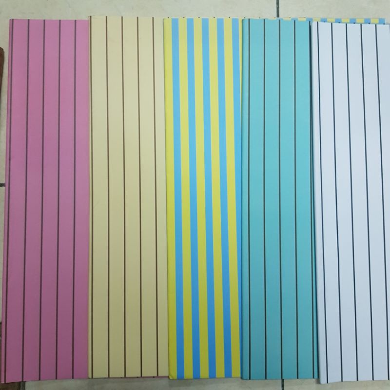 

Kertas Kado Sansan Wawa Kecil Salur / Garis