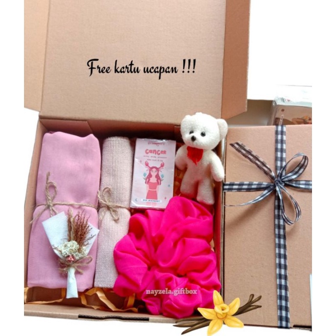 hampers hijab gift box kado wisuda / kado nikahan murah