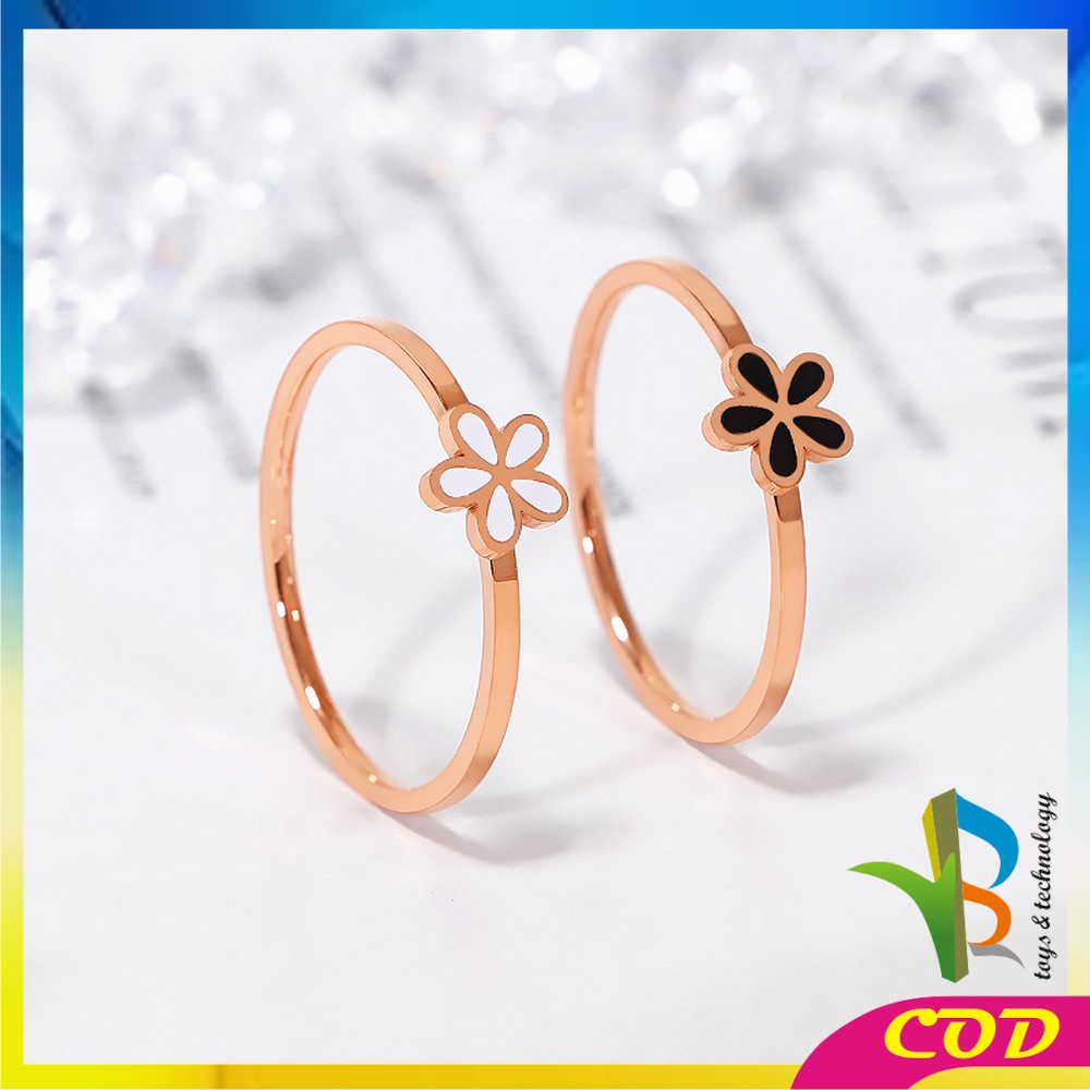 RB-K131 Cincin Wanita Bahan Titanium Steel Motif Bunga / Cincin Dewasa Motif Simple Anti Karat / Cincin Fashion Wanita Ala Korea