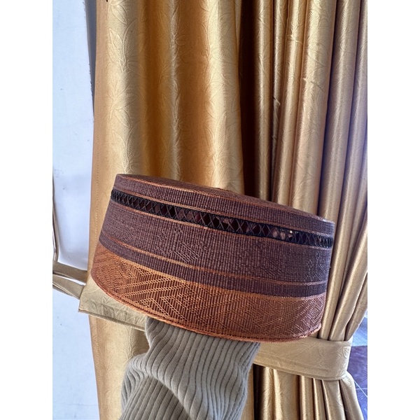 songkok recca tembaga coklat halus /songkok reccabugis/songkok pemiring/songkok tembaga asli