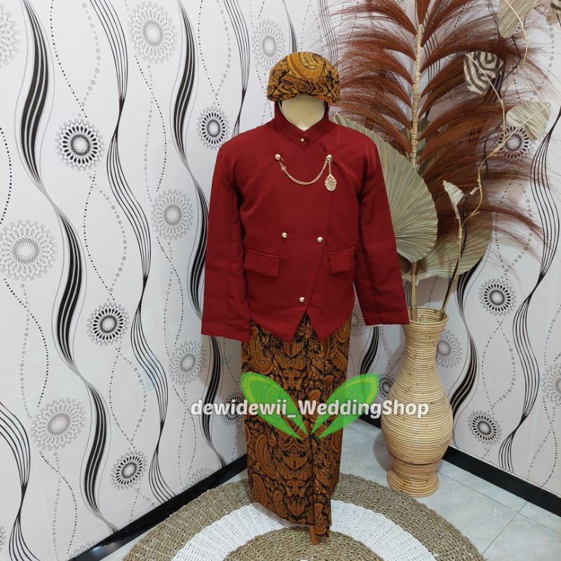 [Full Set] Baju Adat Jawa Cowok / Baju Manggolo / Baju Pagar Bagus | Nuansa Solo Maroon