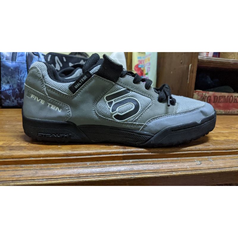 SEPATU FIVE TEN SECOND ORIGINAL