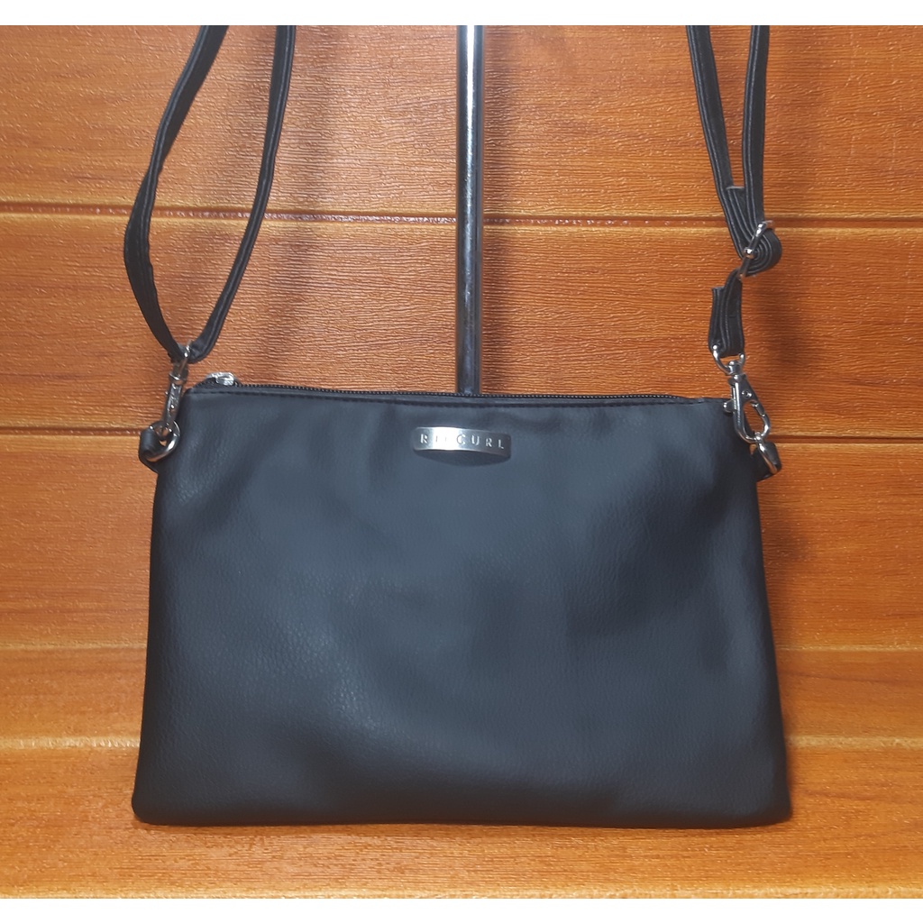Tas Wanita Ripcurl Original P19 Essential festival bag - black