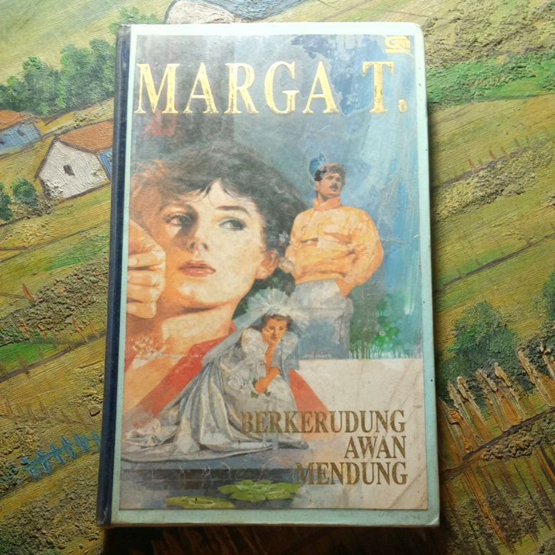Novel Marga T, berkerudung awan mendung