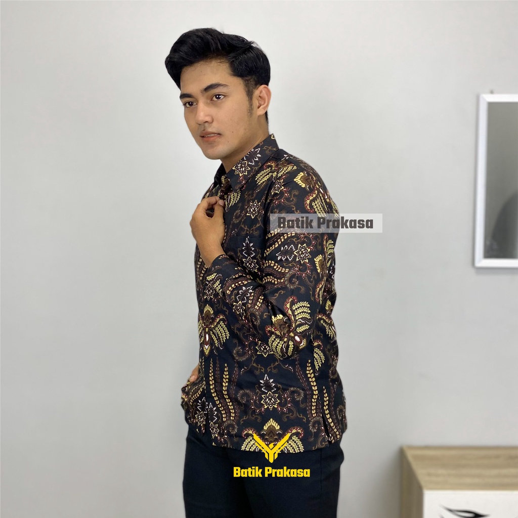 Kemeja Batik Pria Prakasa Motif Bagaspati Slimfit Lengan Panjang Batik Solo