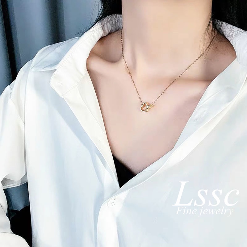 Kalung Titanium Anti Karat Hati Berlian Mewah Emas 18K Aksesoris Wanita Fashion Korea