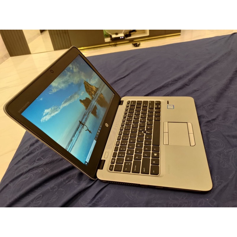 Laptop HP elitebook 820 g4 Core i5 gen 7 - 8GB - 128GB - FULL HD IPS Murah berkualitas