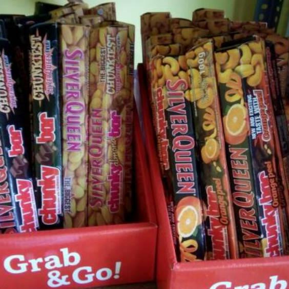 

コ Silverqueen chunky bar 95 g all varian ㄷ