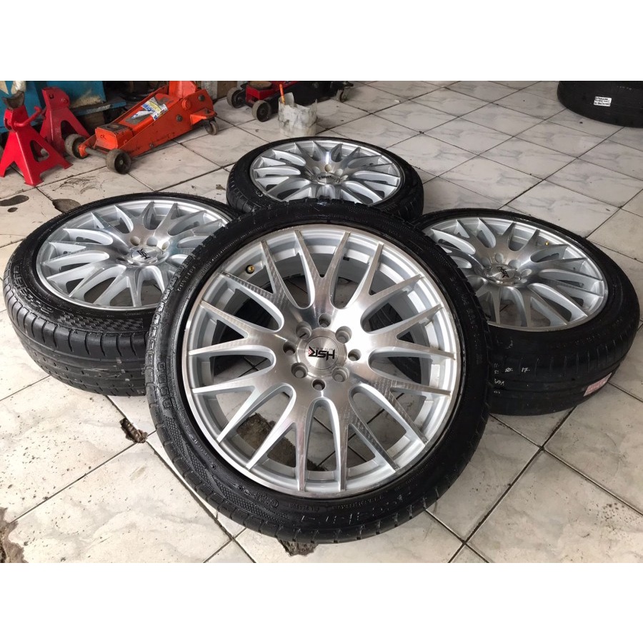 Velg Mobil Bekas Seken Ring 17 Baut 4 NIFTY HSR R17X7,5 8X100-114,3 ET45 BAN 215-45 205-50 R17