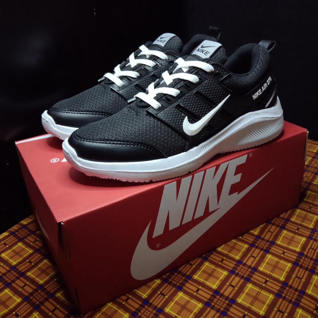 Sepatu Pria Full Black Running / Sepatu Sneakers Pria Dan Wanita Black / Sepatu Sekolah Full Hitam /