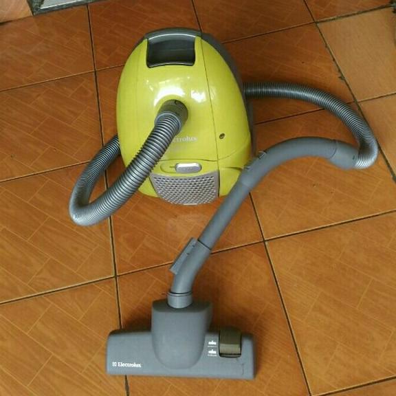 Terlaris Vacuum Cleaner Import Electrolux Ingenio Z1550 Termurah