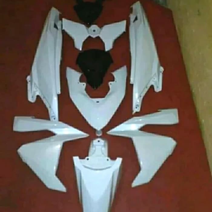 Jual Full body halus Vario 125/150 putih - sperpart motor⠀⠀⠀⠀