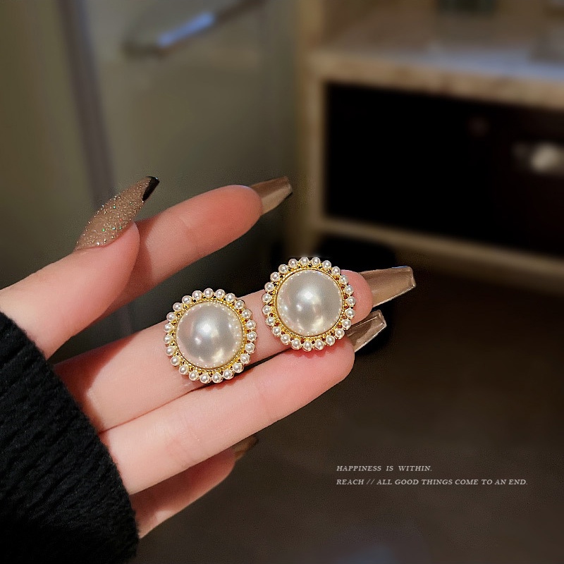 YEEZII Retro Anting Tusuk Mutiara Untuk Wanita Perhiasan Aksesoris Anting Emas Elegan