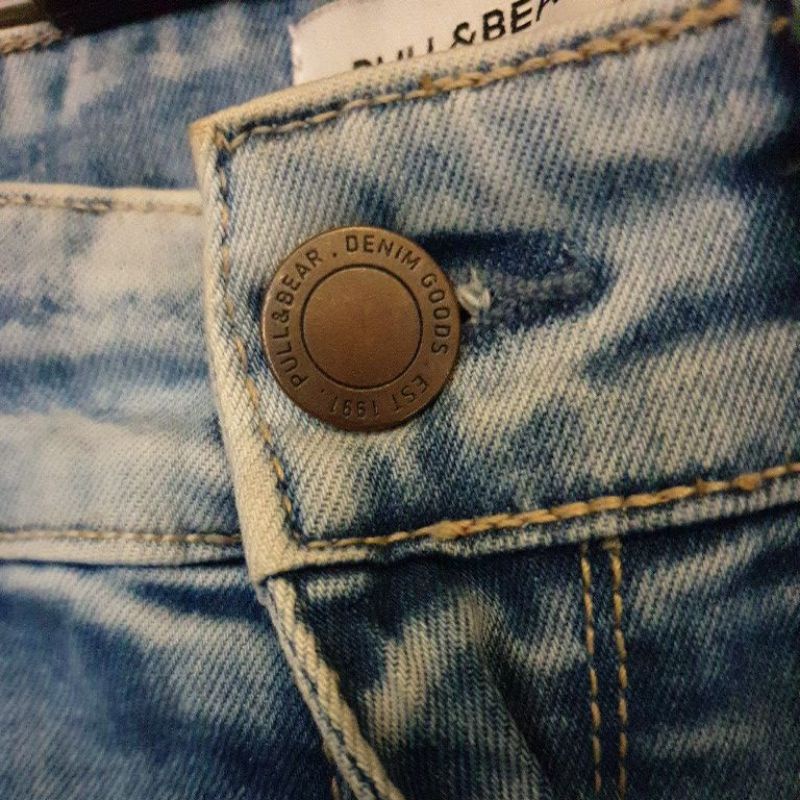 CELANA PULL&amp;BEAR PRELOVED ORI