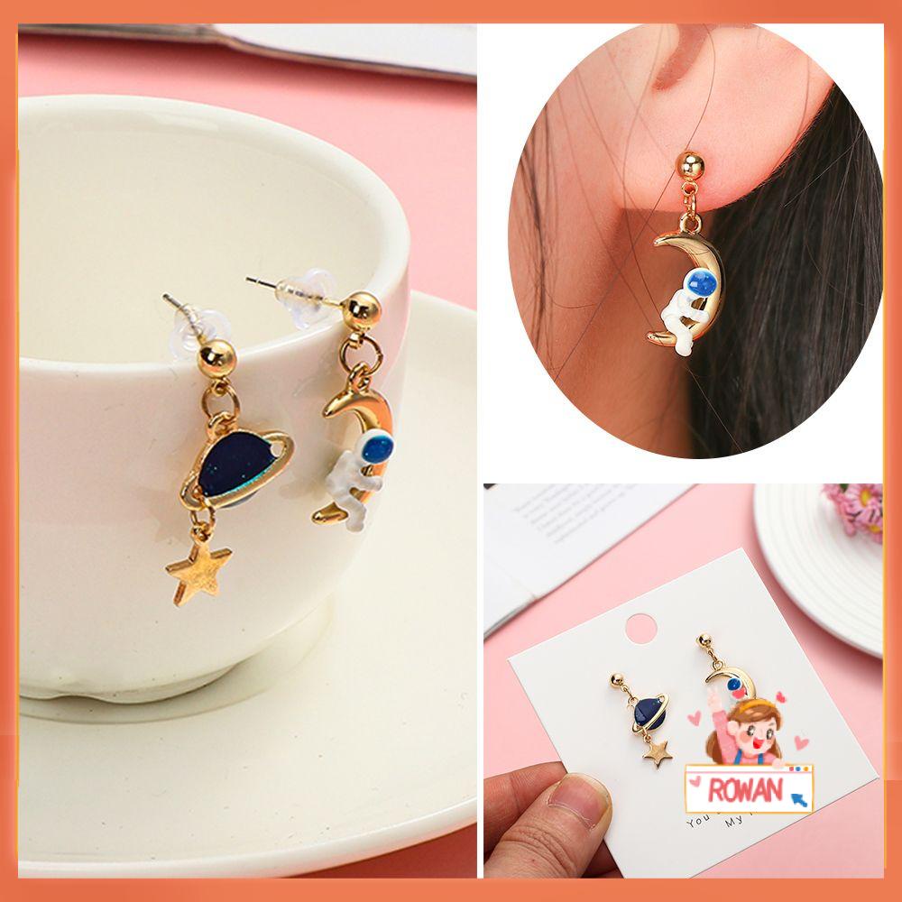 R-flower Astronot Stud Earrings Asimetris 3D Perhiasan Planet Bintang Stud Menjuntai Earrings