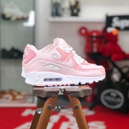 Nike Air Max 90 &quot;Barely Rose/Pink Oxford&quot;