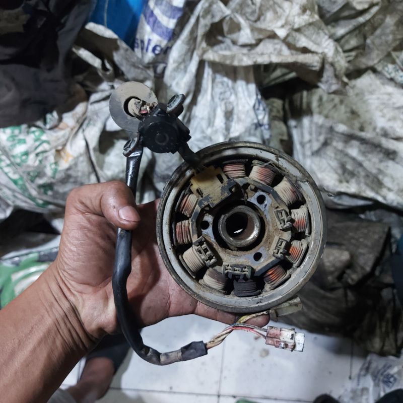 MAGNET SPULL MIO SPORTY MIO SMILE ORIGINAL