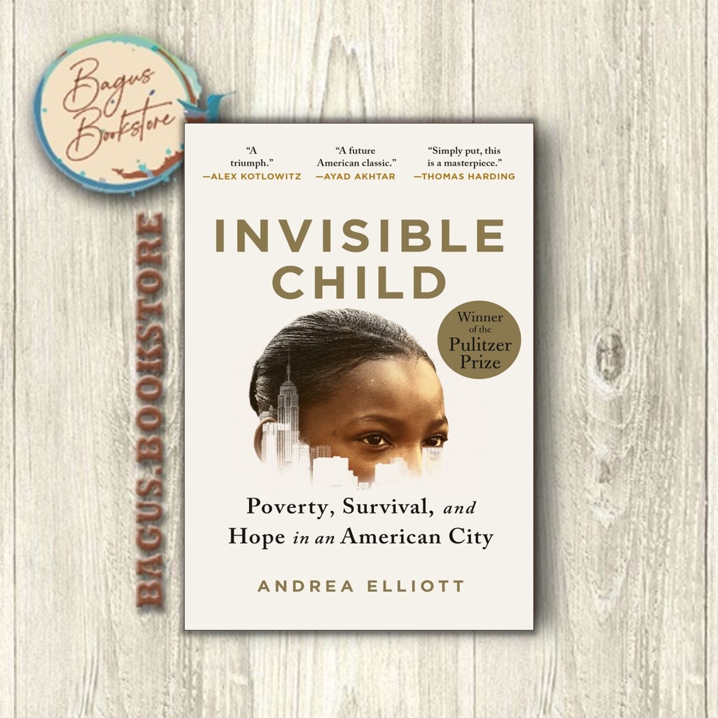 Invisible Child - Andrea Elliott (English) - bagus.bookstore