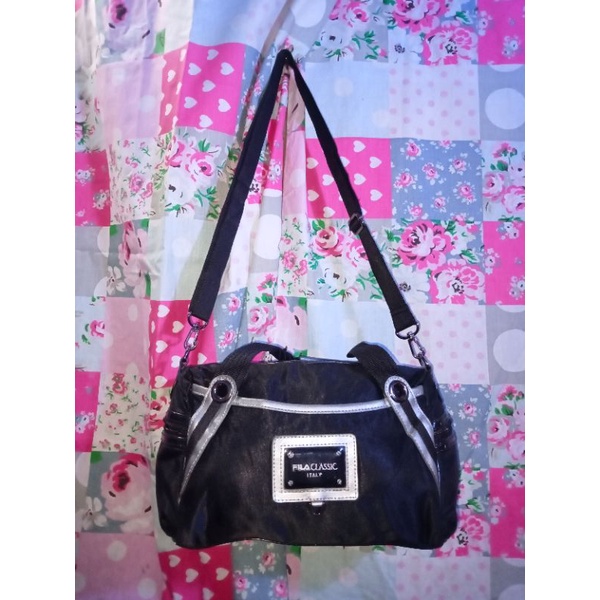 Sling bag fila preloved