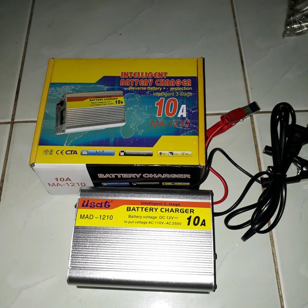 Charger Aki 10 Ampere Otomatis