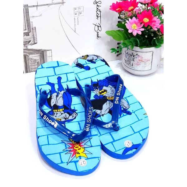 Sandal Anak laki laki motif Batman Bertopeng Biru