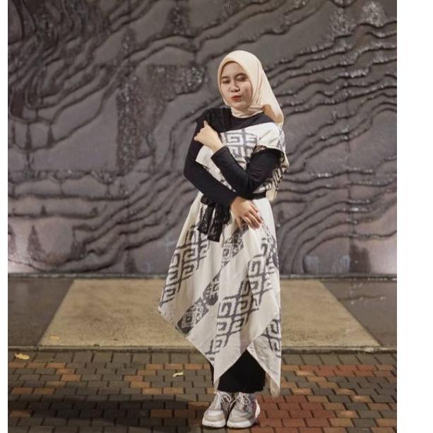 Menarik READY STOCK || COUPLE SIERA DRESS IVORY TENUN IKAT ASLI COUPLE TENUN BATIK KONDANGAN SERAGAM