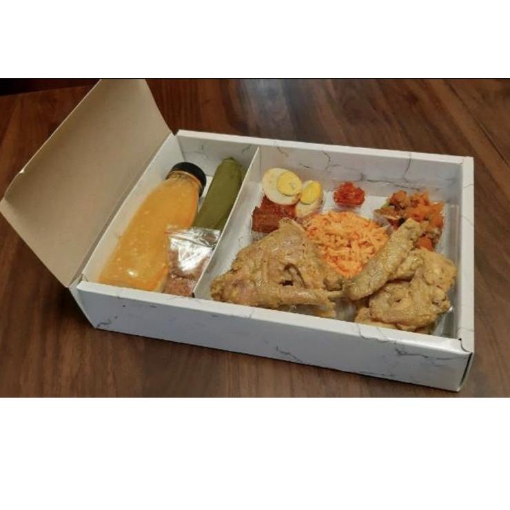 GoodKotak Nasi Premium Sekat motif Marmer tutup Mika Transparan box hampers mika Box Nasi Catering J