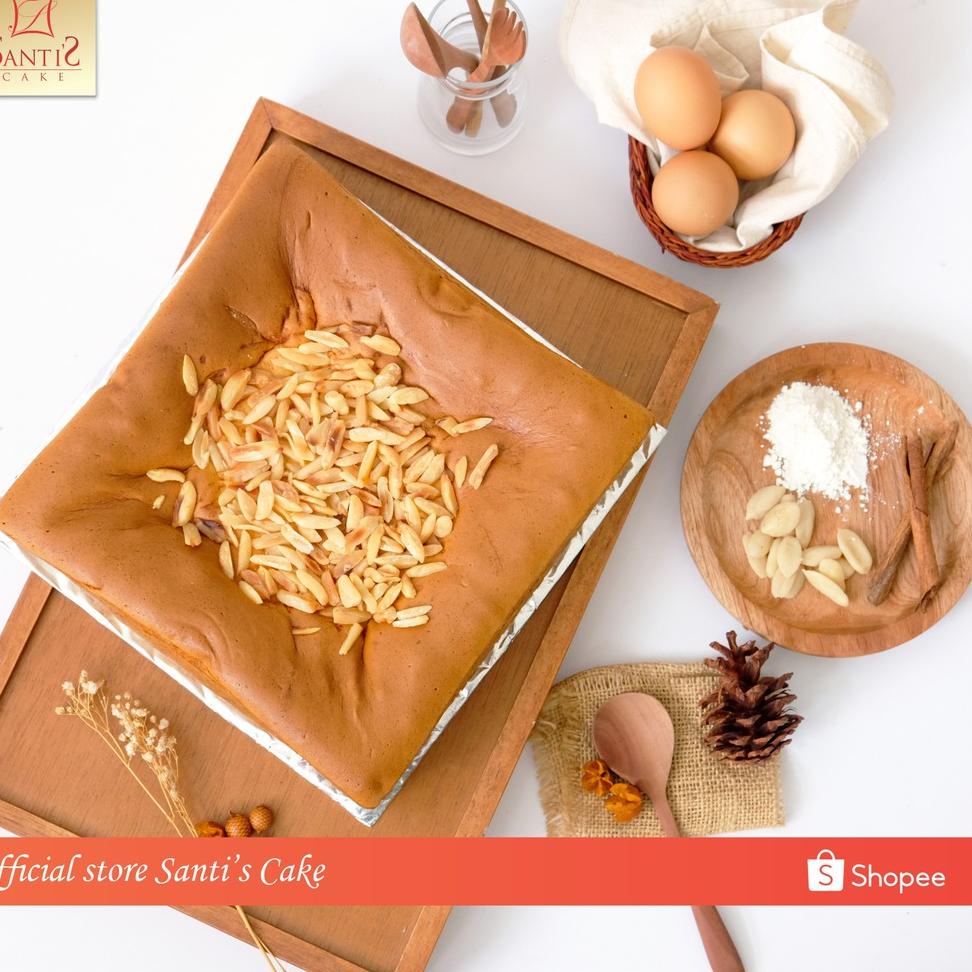 

Kode(M85C)♥☞| Spiku Kenari 18cm Santi's Cake Spikoe Resep Kuno Surabaya murah