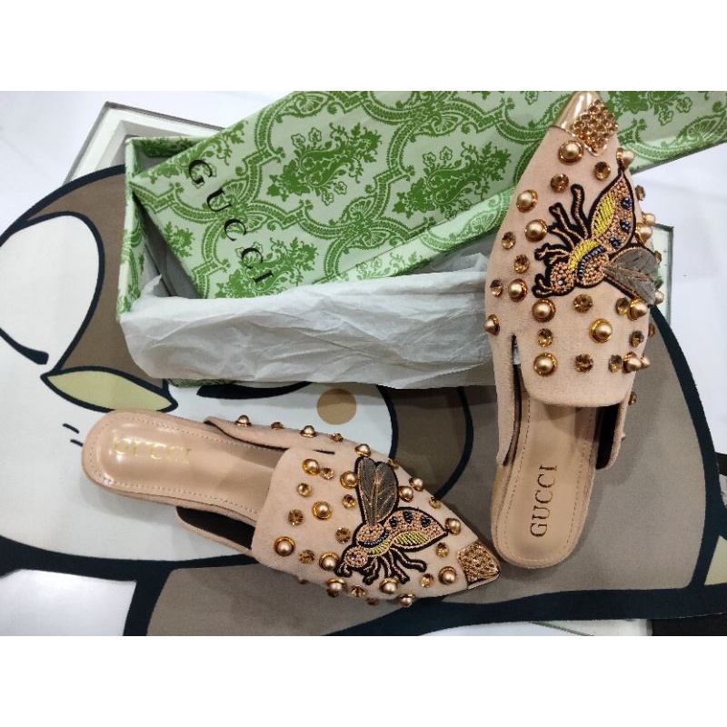 sandal selop premium Guccei lebah